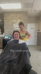 Hairstylist Pranks Client With Huge Comb