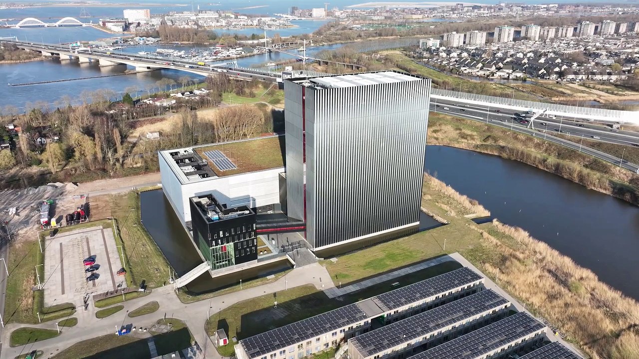 7 Reasons to Choose Hosting or Server in The Netherlands Location