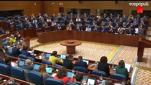 Lobato pregunta a Ayuso por las universidades y les recuerda a Begoña Gómez