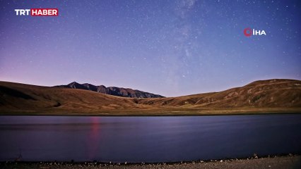 Gökyüzünde yıldız şöleni