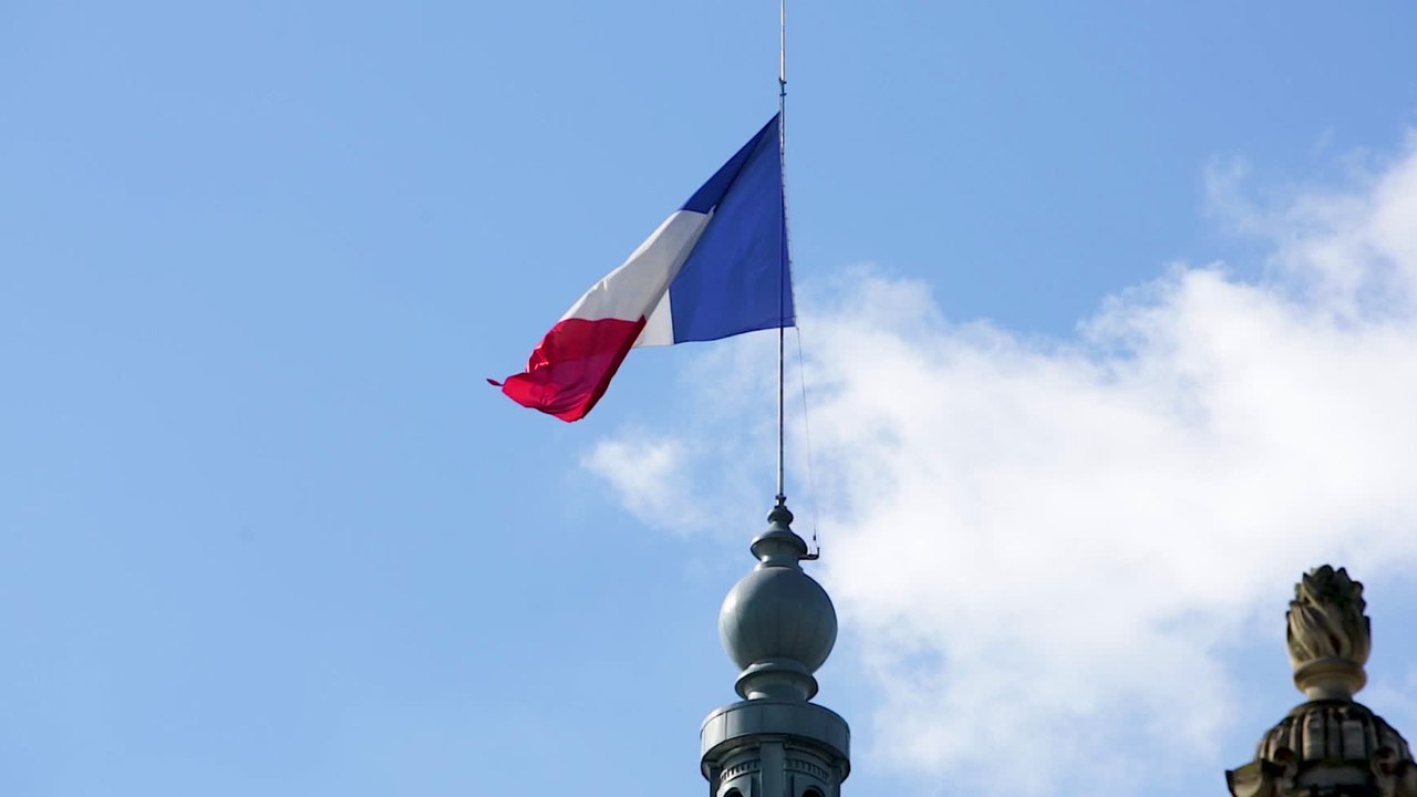 Qui détient les 3 200 milliards d’euros de la dette publique française ?