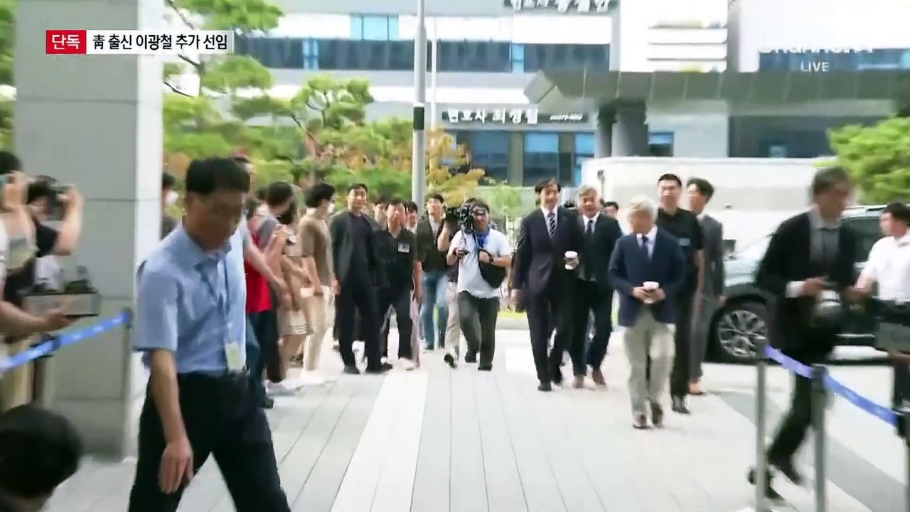 [단독]문다혜, 文 청와대 출신 변호인 추가 선임