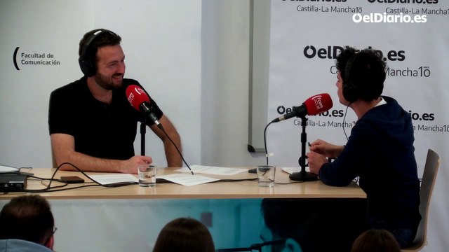 Emilio Doménech: Este trabajo es solitario: te pueden estar viendo cientos de miles de personas, pero cuando apago la cámara no hay nadie en casa