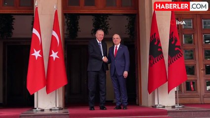 Cumhurbaşkanı Erdoğan, Arnavutluk Cumhurbaşkanı Begaj ile Görüştü