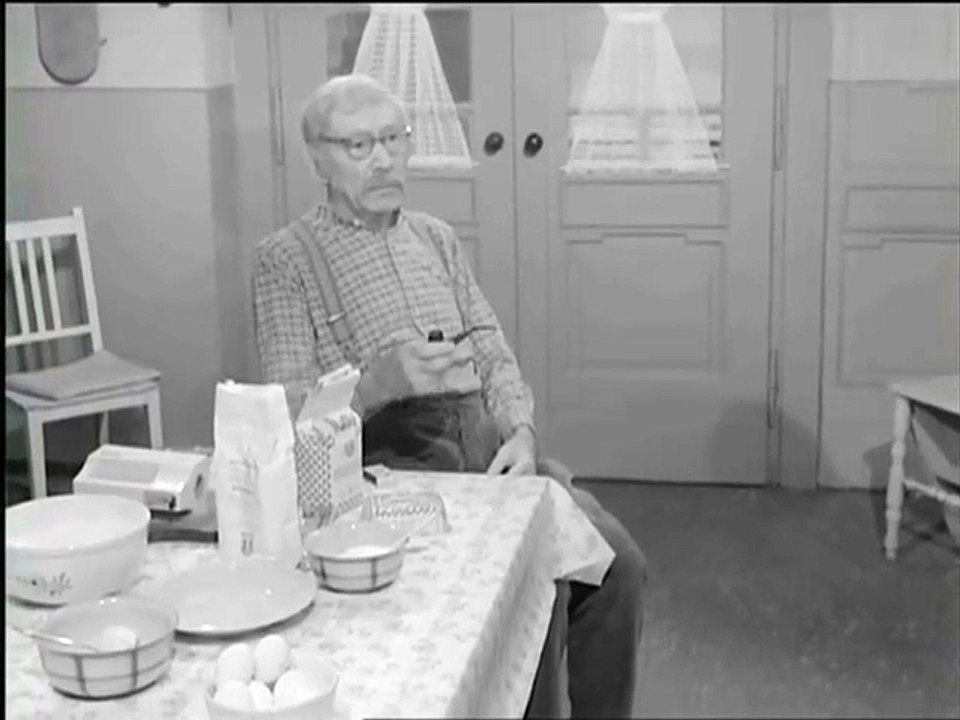 Die Lindstedts (1976) E02-Die Sorgenkinder