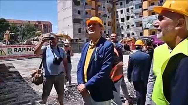 Colpo di grazia al Ferro di cavallo, parte la demolizione del quartiere popolare di Pescara