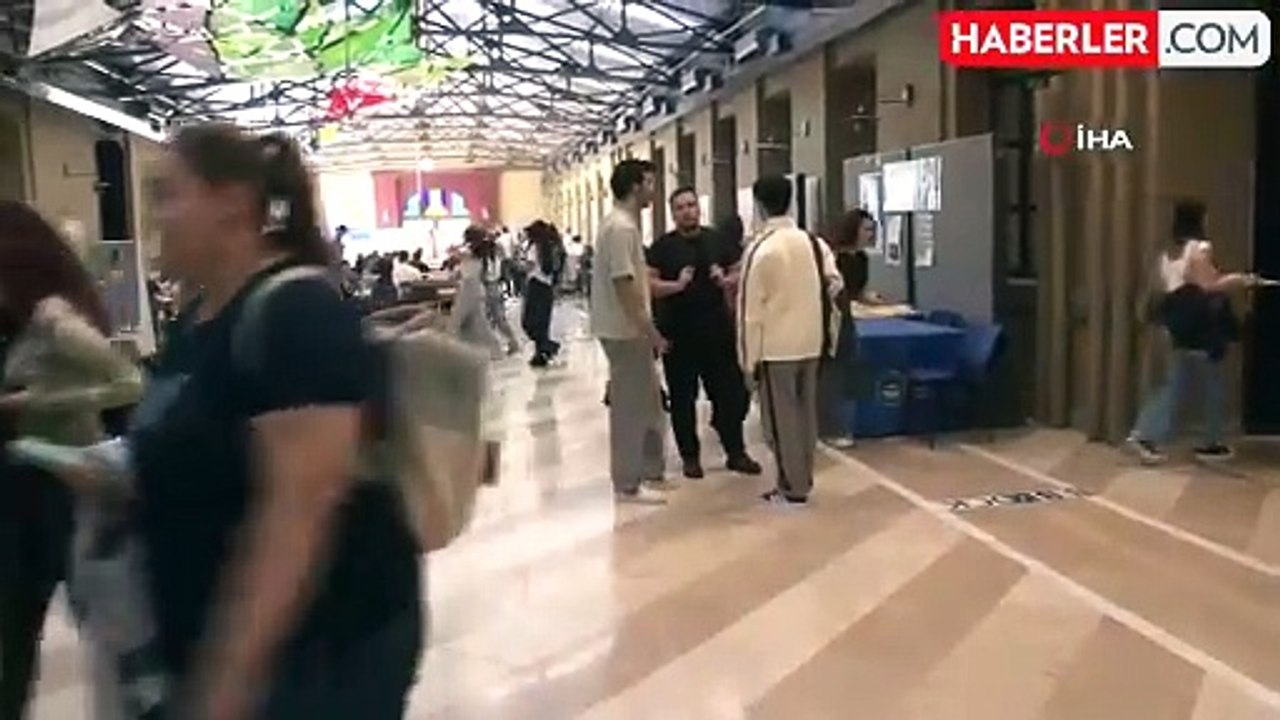 Kadir Has Üniversitesi, Türkiye'nin En İyi 8'inci Üniversitesi Seçildi