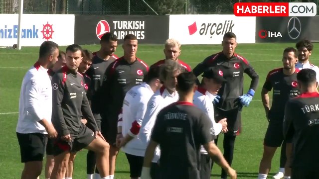 A Milli Futbol Takımı Karadağ Maçı Hazırlıklarını Tamamladı