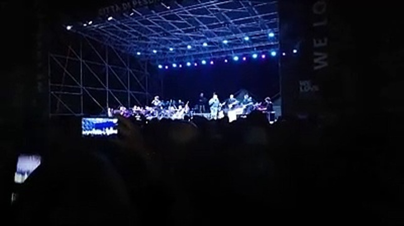 Mogol racconta Battisti, il pubblico canta "Con il nastro rosa" insieme alla Contemporary Orchestra di Angelo Valori