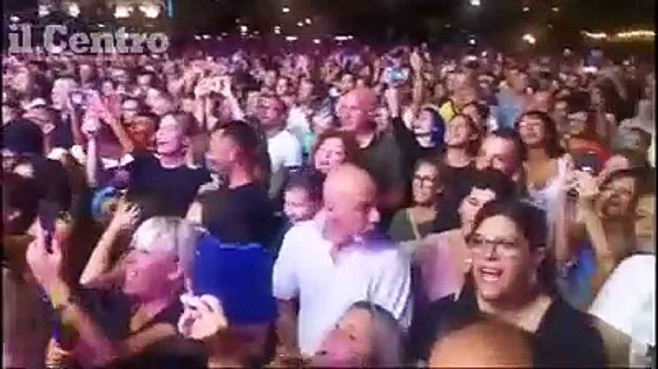 Raf canta l'Italiano in omaggio a Toto Cutugno e dedica Gente di mare a Pescara