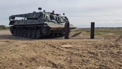 Lituania se fortifica con 'dientes de dragón' frente a la amenaza rusa