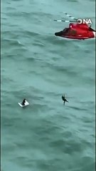 Huracán Milton: un hombre naufragó arriba de una heladera y fue rescatado en helicóptero