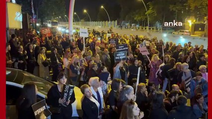 Tải video: CHP Kadın Kolları yürüyüşüne polis engeli!