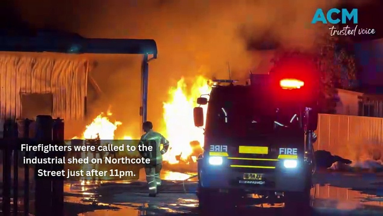 Inferno engulfs industrial shed as firefighters battle Kurri Kurri blaze for hours