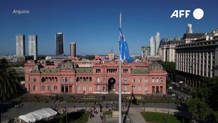 Governo argentino anuncia 'teste de idoneidade' para 40 mil funcionários públicos