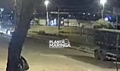 Vídeo mostra motorista com suspeita de embriaguez na contramão e batendo de frente com caminhonete em Maringá