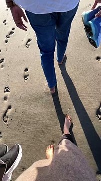 Muje Ap K Peechey Bilkul Ese Chalna Hai #foryou #couplegoals #viral #trending #shortvideo #reels