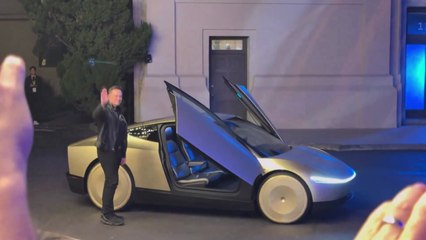 테슬라, 운전대·페달 없는 로보택시 공개..."2026년 양산" / YTN