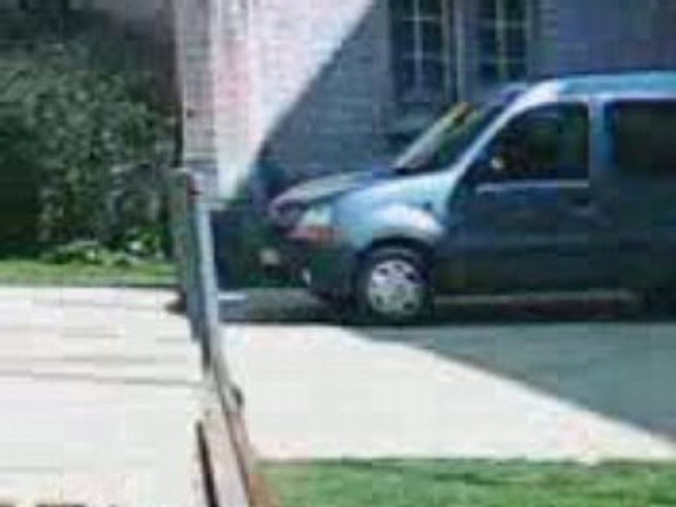 VID000