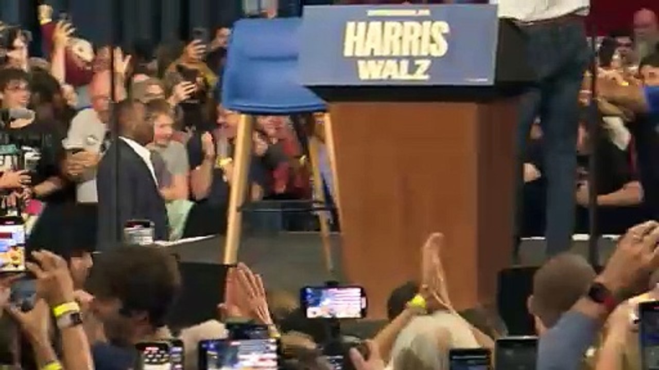 Barack Obama knöpft sich Donald Trump vor