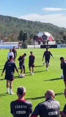 Arda Güler'i keyfi yerindeyken izleyin