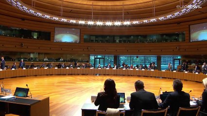 Az európai szélsőjobbnál is keményebben akar fellépni a migráció ellen a francia belügyminiszter