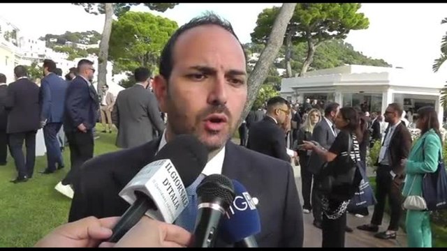 Manovra, Di Stefano: Apprezzato taglio del cuneo fiscale