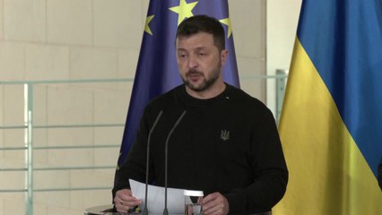 젤렌스키 "내년에는 전쟁 끝나길...우크라 지원 줄어선 안 돼" / YTN