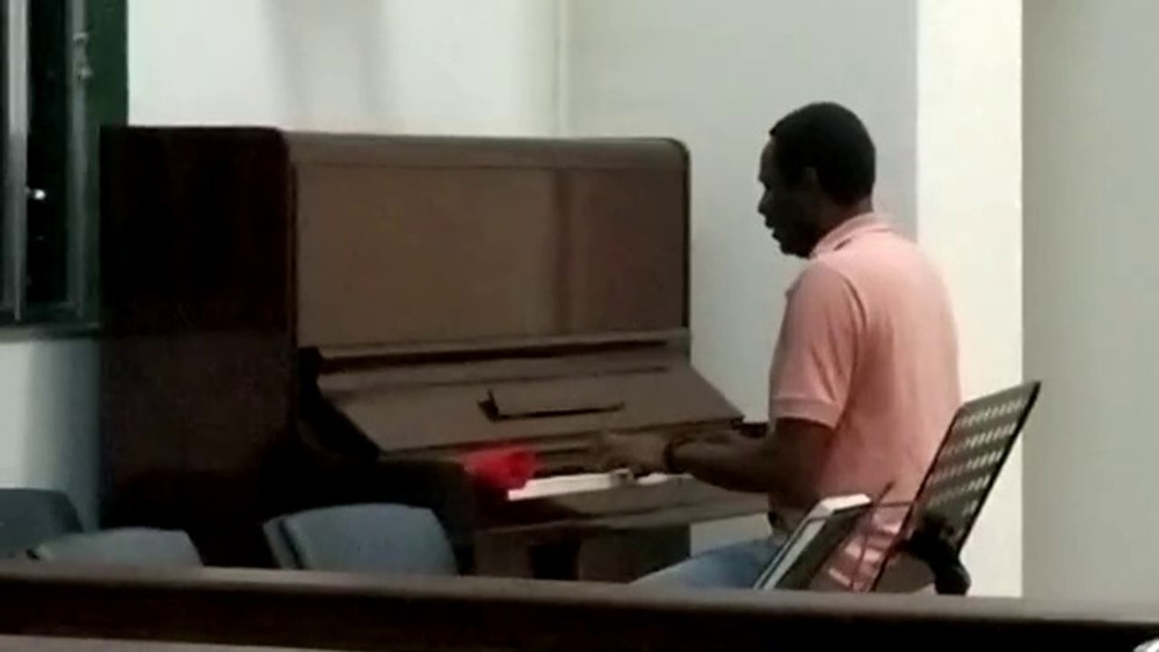 piano