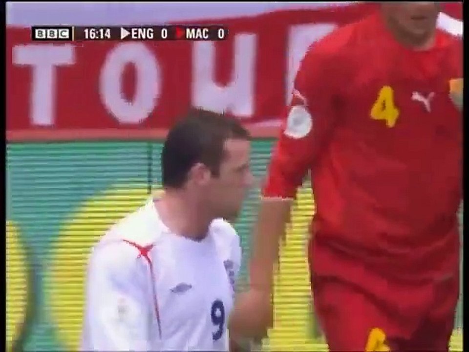 y2mate.com - England V Macedonia 7th October 2006_480p[Trim]
