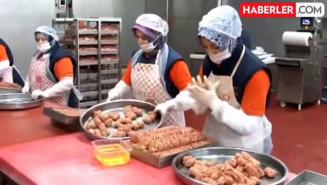 Domuz eti skandalıyla gündeme gelen Köfteci Yusuf'a gidip yemek yiyen isim şaşırttı