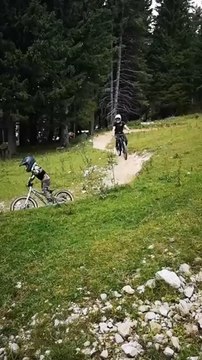 Pour la santé mentale de ton enfant, fais ça ! comment gérer son bien-être, son stress ou encore comment faire face aux défis de la vie en étant positif , les sorties sont une des solutions !