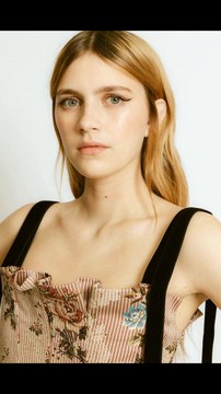 Celebrity Birthdays Wishes October 13th 2024 Nell Tiger Free