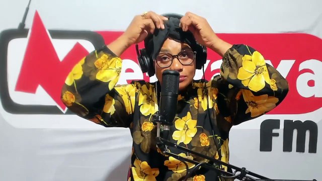 تفاصيل احتفالات المستشفى الجهوي بقبلي بشهر اكتوبر الوردي اخصائية امراض النساء والتوليد ،رءيس قسم التوليد بالمستشفى الجهوي بقبلي شيماء الماجري