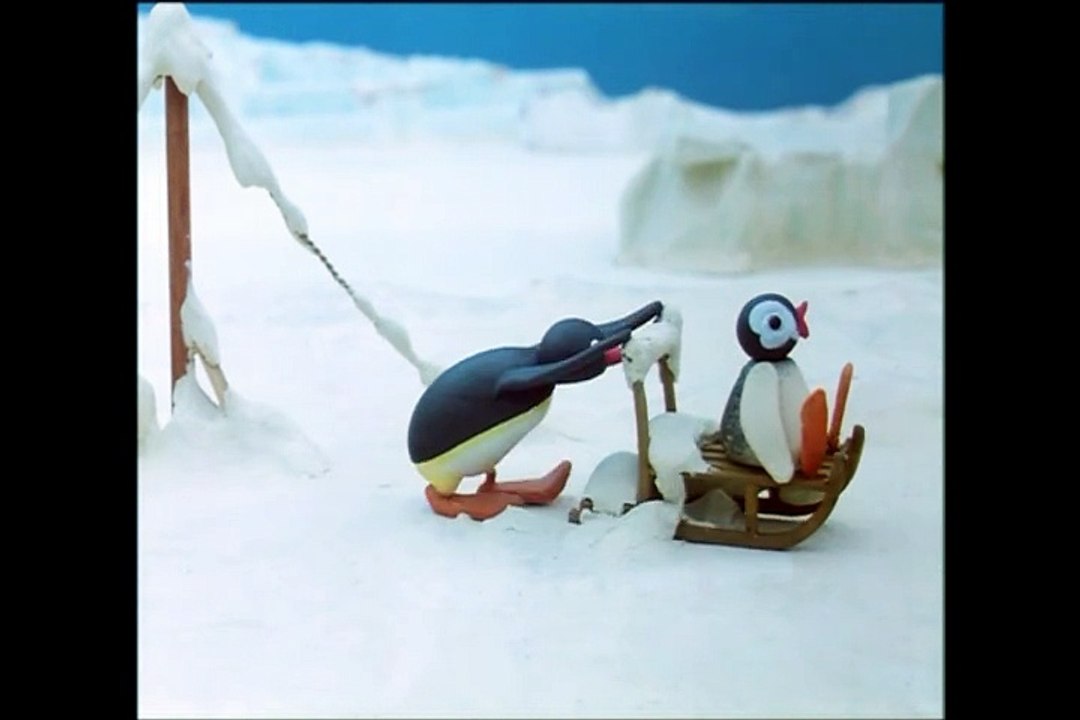 Pingu building a snowman