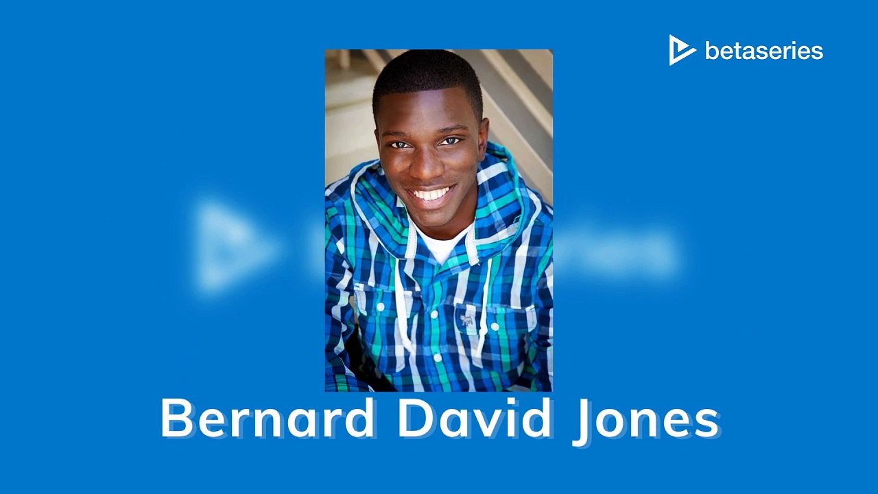 Bernard David Jones (FR)