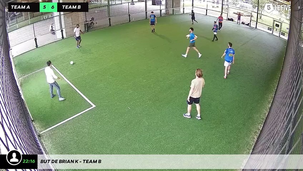 But de Brian K - Team B