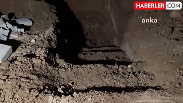 Hayvan Katliamına Protesto: Hande Yener ve Seren Serengil Gebze Belediyesi Önünde