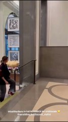 Isabelle Ithurburu, aux commandes de "50' Inside", affiche son look du jour.