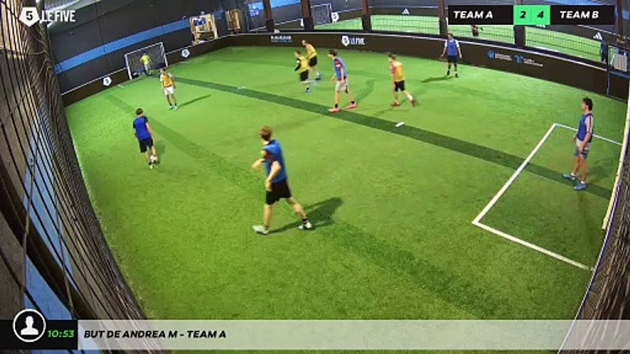 But de Andrea M - Team A