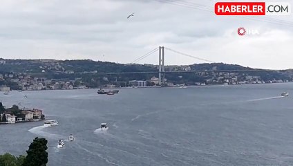 İstanbul Boğazı'nda Gemi Trafiği Yeniden Açıldı