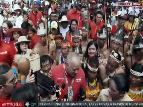 Vpdte. del PSUV Diosdado Cabello marcha junto al pueblo originario reafirmando la lucha ancestral