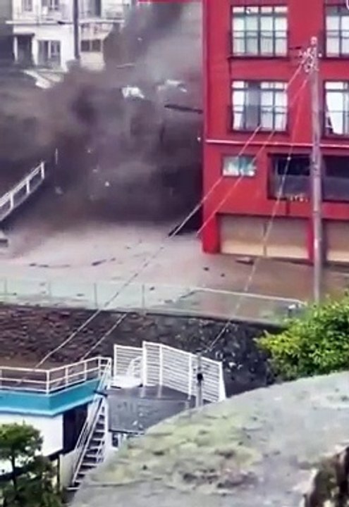 This is terrifying... Hurricane Milton