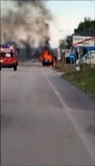 Auto a fuoco lungo la Lanciano-Atessa