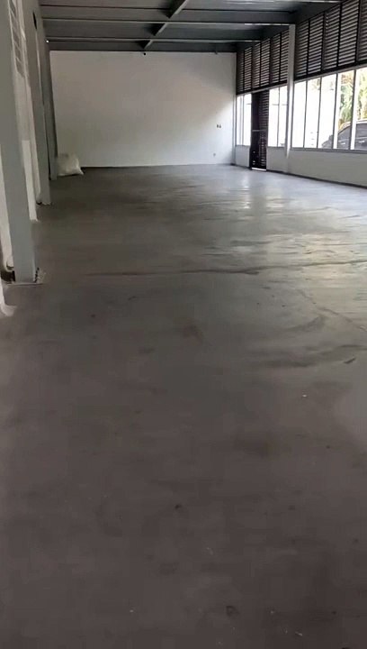 Jasa Pemasangan Epoxy Lantai Pabrik | Nuansa Epoxy Jasa Cat Epoxy Lantai