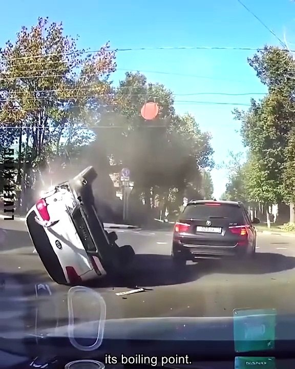 30  CCTV AND VEHICLE'S DASHBOARD CAMERAS CAPTURED  ACCIDENTS