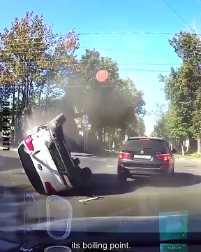 30 CCTV AND VEHICLE'S DASHBOARD CAMERAS CAPTURED ACCIDENTS