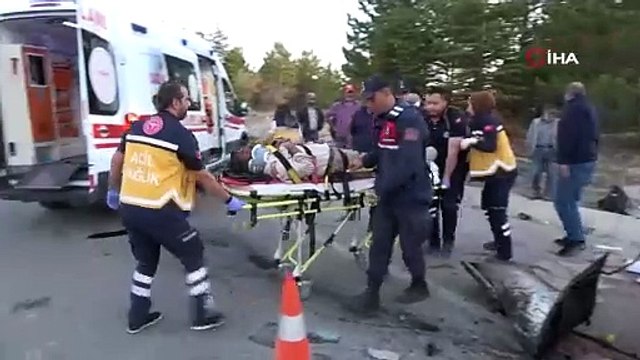 Karaman’da tarım işçilerini taşıyan minibüs devrildi! Ölü ve yaralılar var