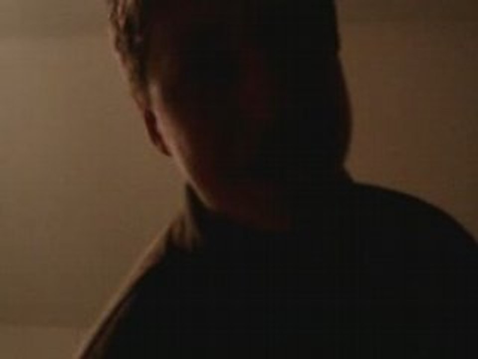 MOV05782