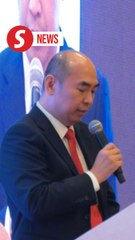 Скачать видео: Take immediate action to address brain drain, urges Chinese Chamber of Commerce president